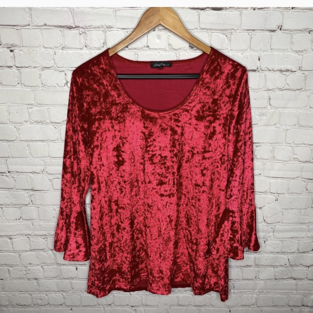 Slinky Brand scoop neck bell sleeve red velour velvet blouse